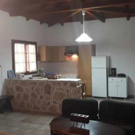 Among The Platans Holiday home *