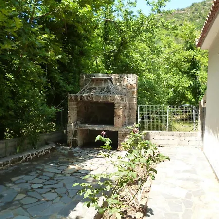 Ferienhaus Among The Platans *